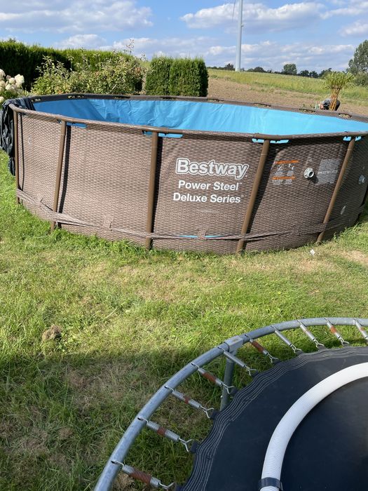 Sprzedam basen firmy Bestway duży