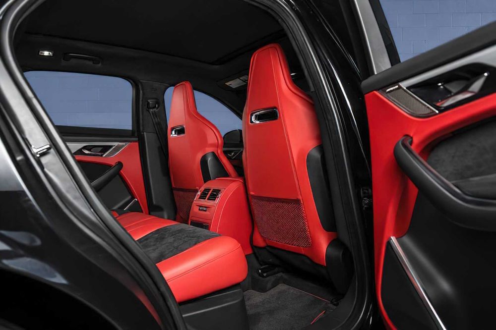 Jaguar F-PACE SVR      2022