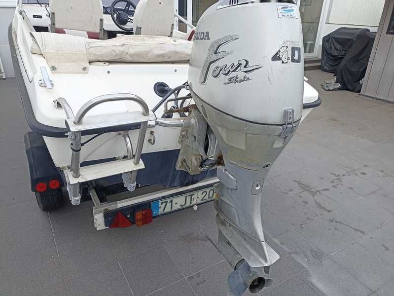 Barco recreio/pesca Fletcher 4.3m motor Honda 40cv 4T - RESERVADO