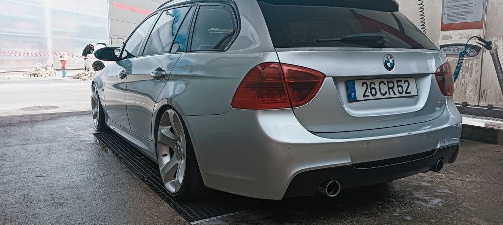 Segue para venda bmw 320D