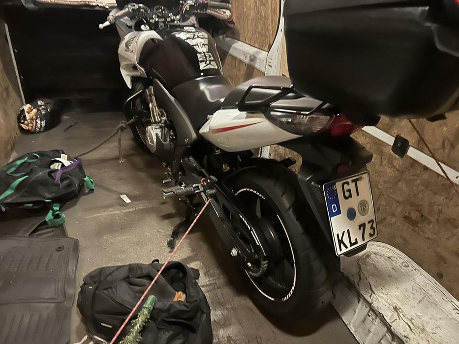 Продам мотоцикл Honda CBF 600sa