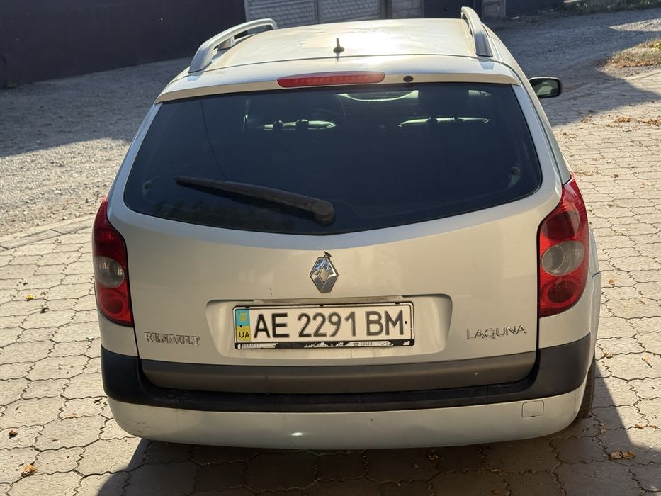 Renault Laguna. 2.0 Бензин. 2004 год. Автомат.