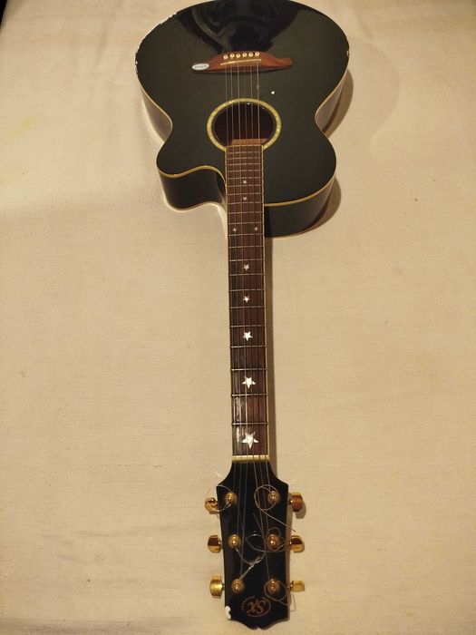 Guitarra eletroacústica SX Costum Guitar MJG28DCE/BK/SA