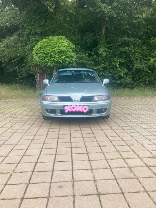 Mitsubishi charisma