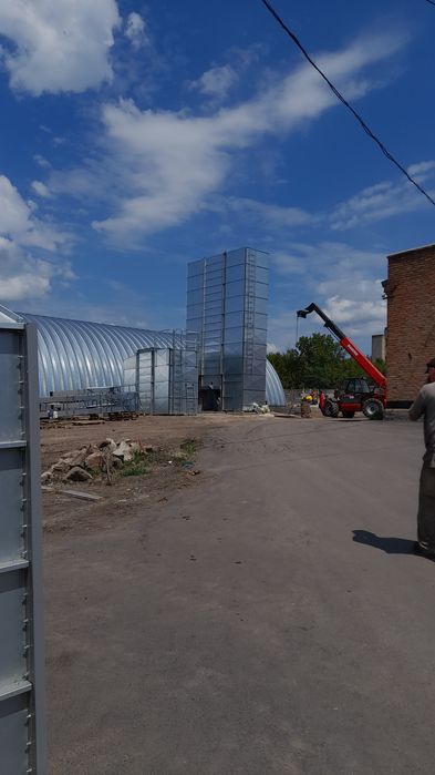 Зерносушарка для фермера на альтернативному паливі