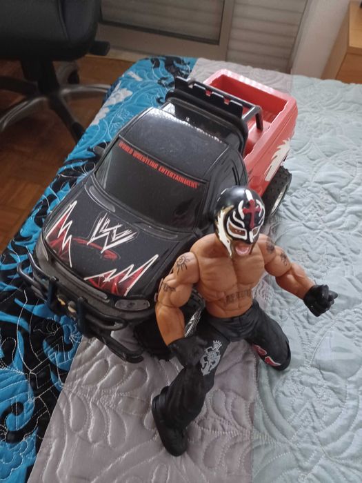 Conjunto da WWE como novo