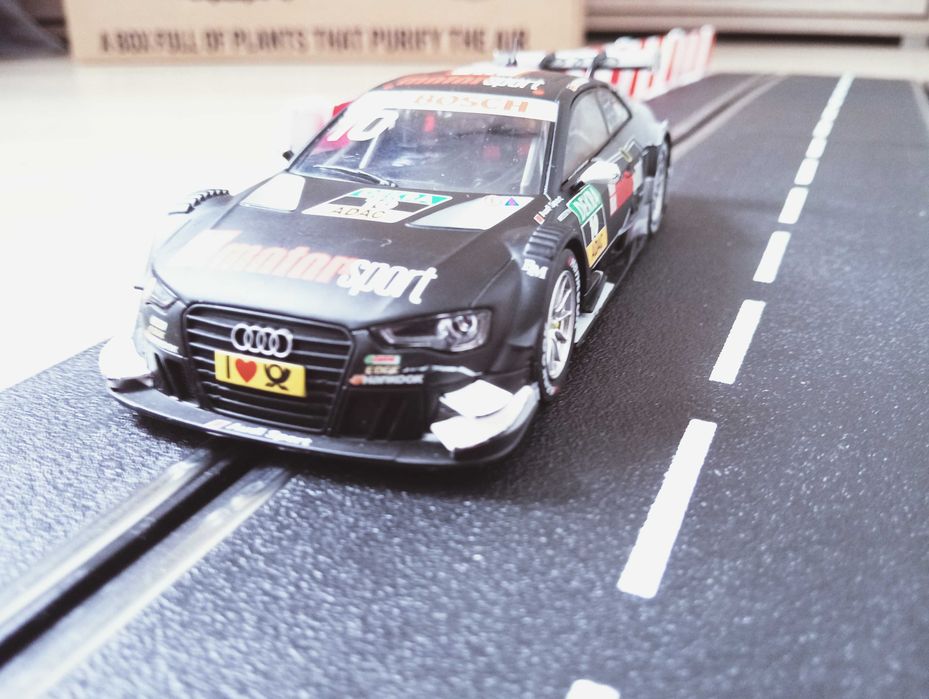 Carrera DIGITAL 132 AUDI RS 5