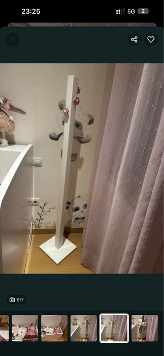 Cabide bonito de criança flores em Pinho