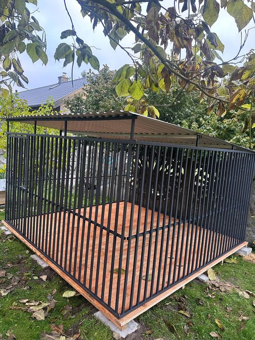 Kojec dla psa Producent