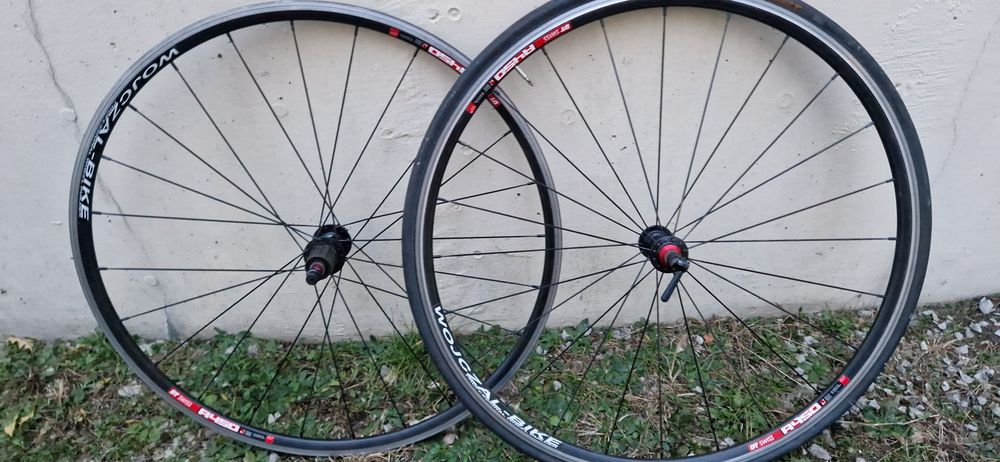 Kola szosowe Aero przód- tyl