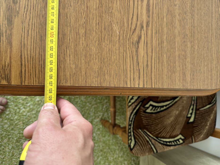 Стіл розкладний без крісел