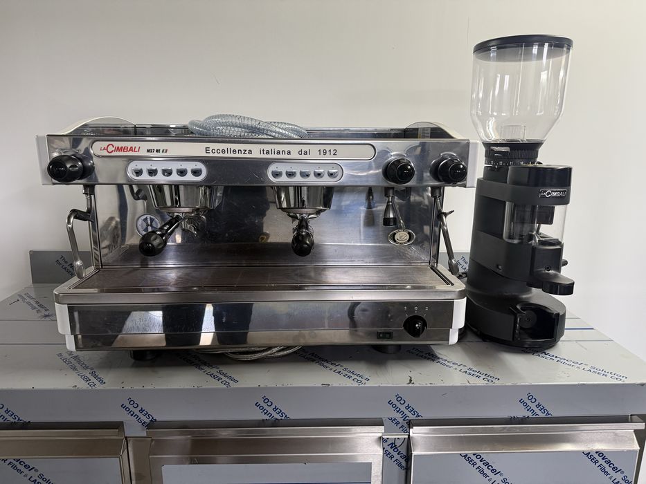 Máquina café la Cimbal 2 gr. com garantia e instalação