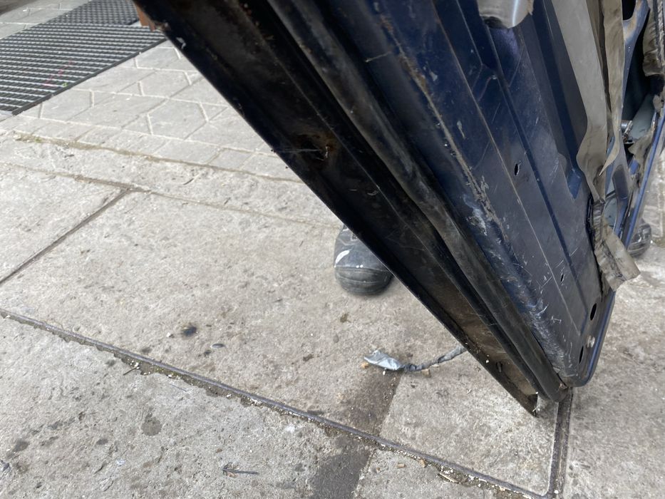 Klapa tył tylna mitsubishi pajero I 84