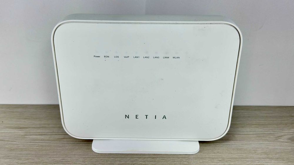 Router Huawei OptiXstar HG8245X6-10 + dekoder N7800