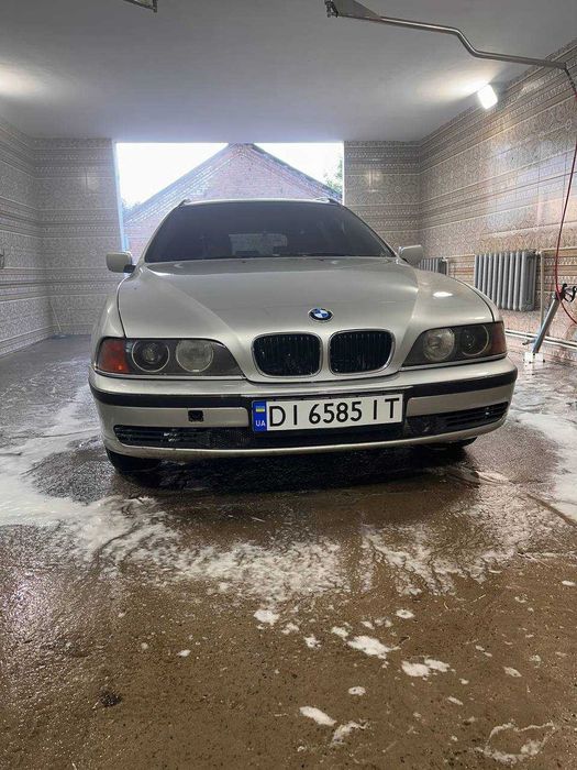 Авто бмв е39 520D