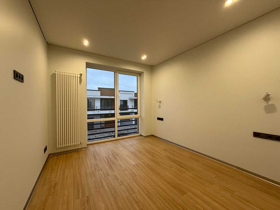 Продається Таунхаус з РЕМОНТОМ у Вовчинцях!