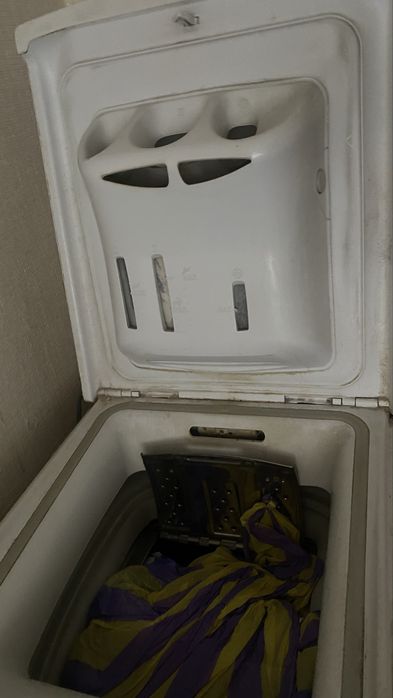 Пральна машинка Whirlpool AWE2322