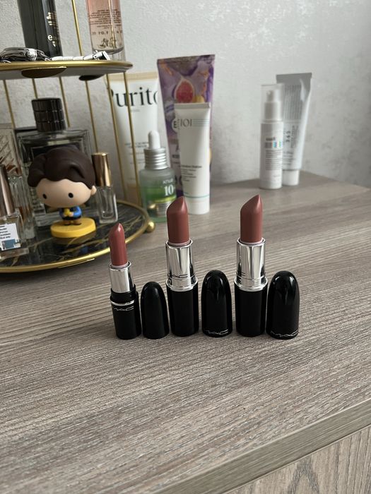 Косметика доглядова та декоративна косметика