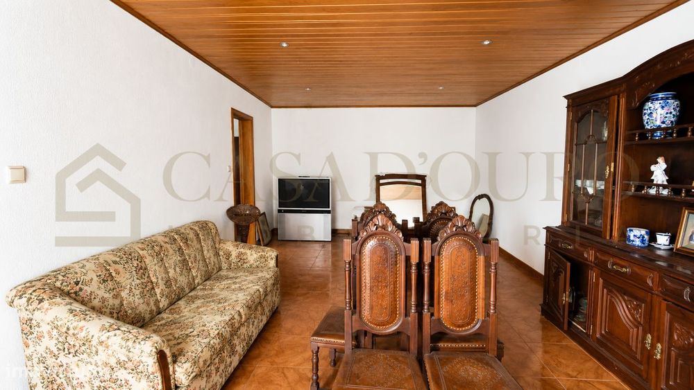 Moradia, Foz do Sousa e Covelo