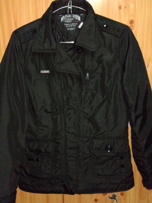 Blusão/casaco de senhora Tommy Hilfiger. Novo e original.