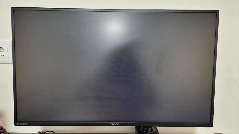Monitor Gaming ASUS VG278QR (27'' - 0.5 ms - 165 Hz - NVIDIA G-Sync)