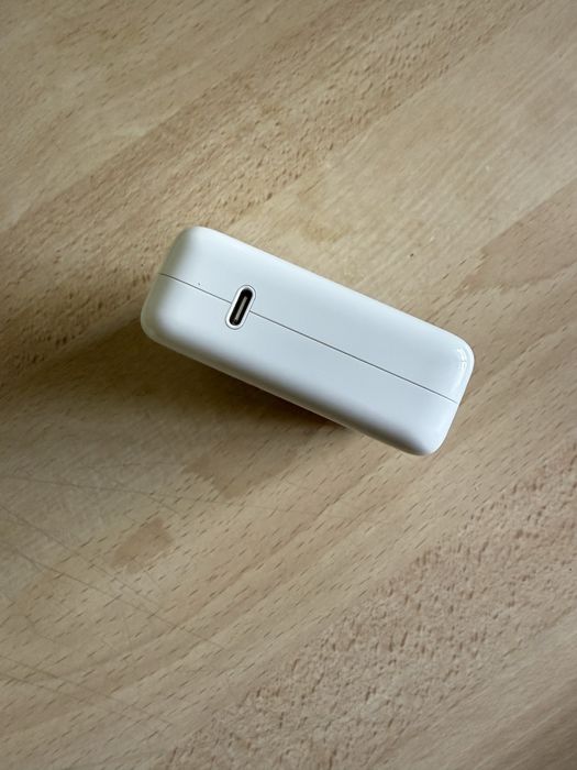 Fonte de alimentação Apple USB-C 65W