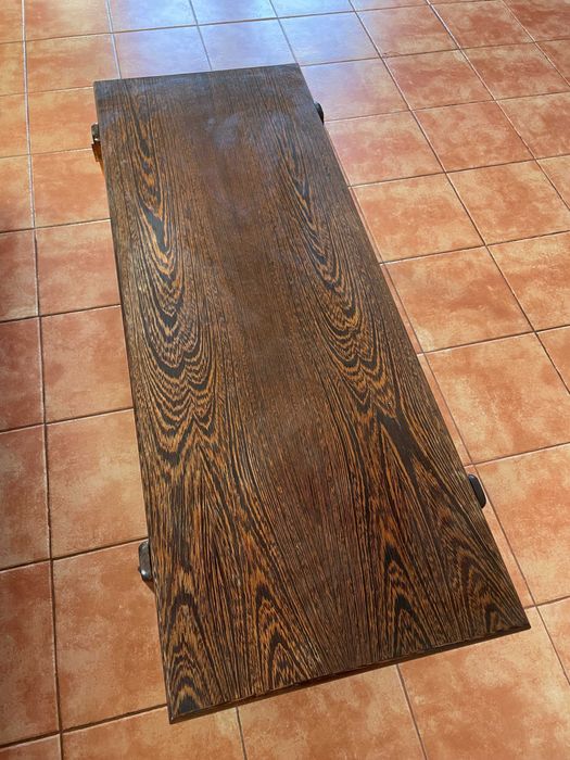 mesa de café em madeira