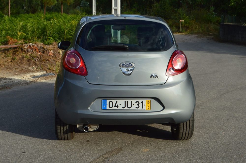 Ford Ka Titanium Poucos km