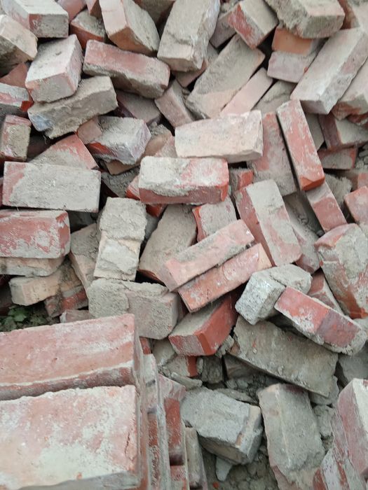 Cegła rozbiórkowa przedwojenna ręcznie robione