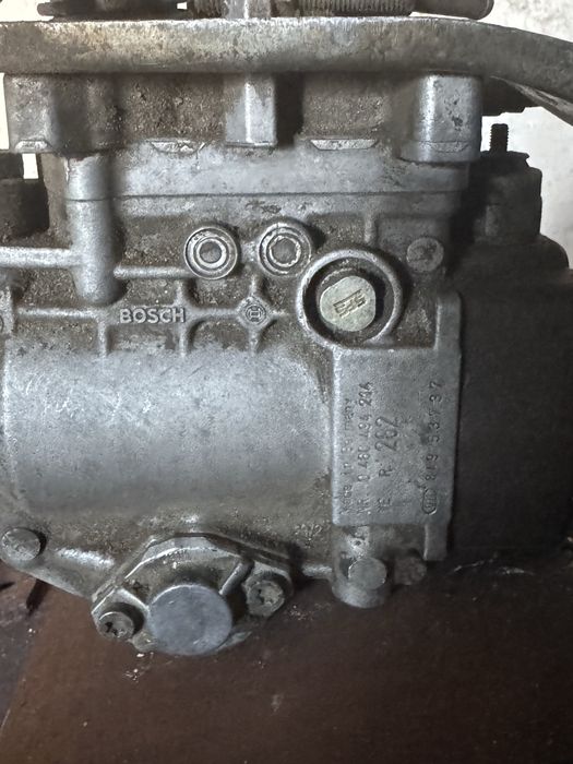 Продам топливный насос Bosch
