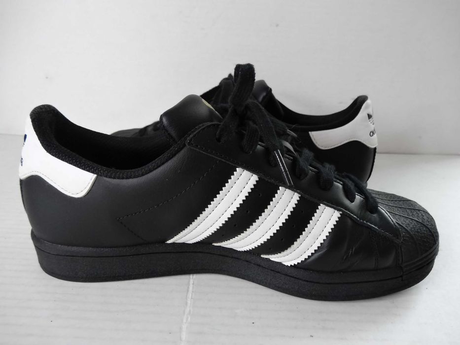 Buty ADIDAS SUPERSTAR roz 40 2/3 UNISEX Skóra Sportowe