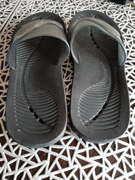 Klapki ARENA 36 polecam