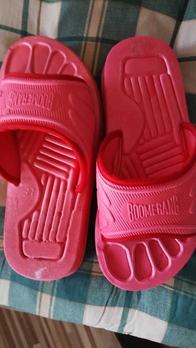 Klapki różowe Boomerang – rozmiar 37