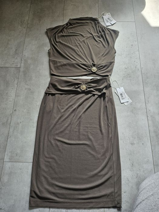Komplet  spódnica bluzka Nowy Guess rozmiar M kolor Khaki