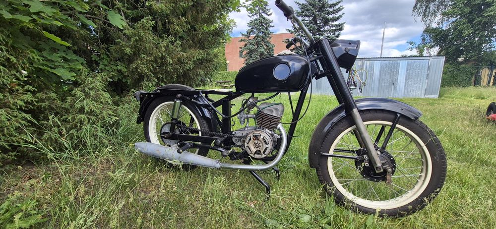 Simson-CZ350-WSK-Jawa Mustang