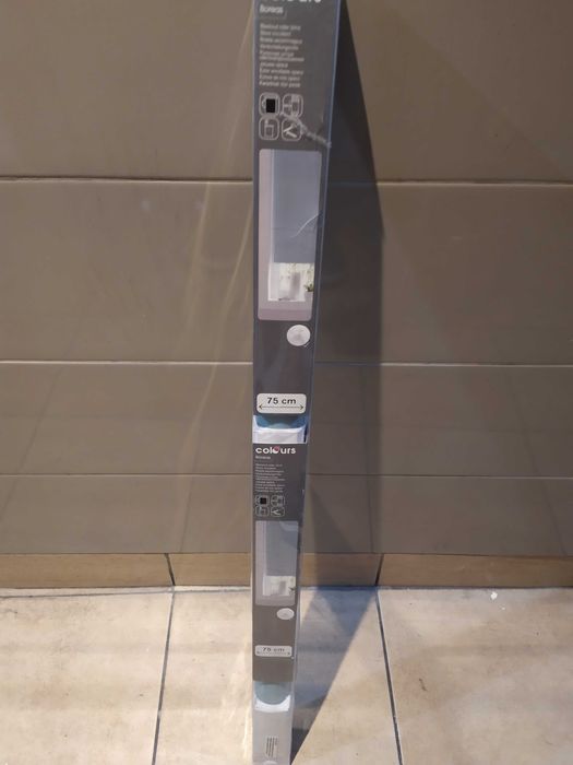 Roleta zaciemniająca okienna