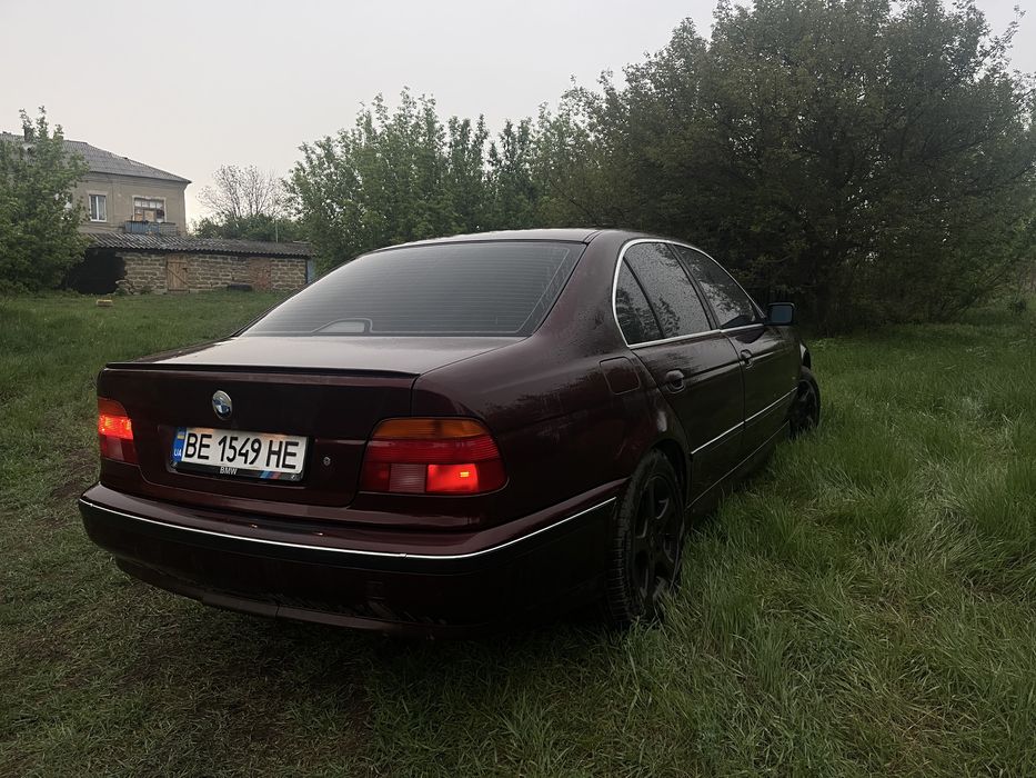 БМВ е39 1998 р. (2.0)