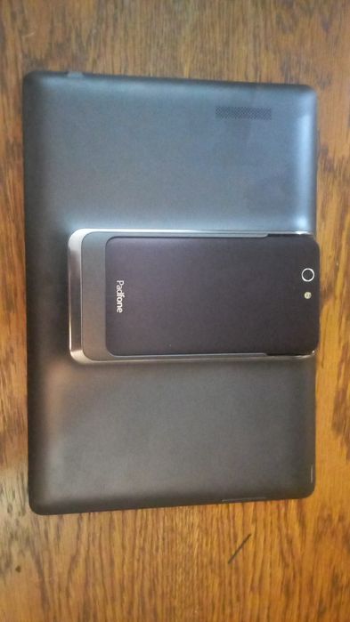 Sprzedam Asus PadFone Infinity w pelnym komplecie telefon oraz stacja