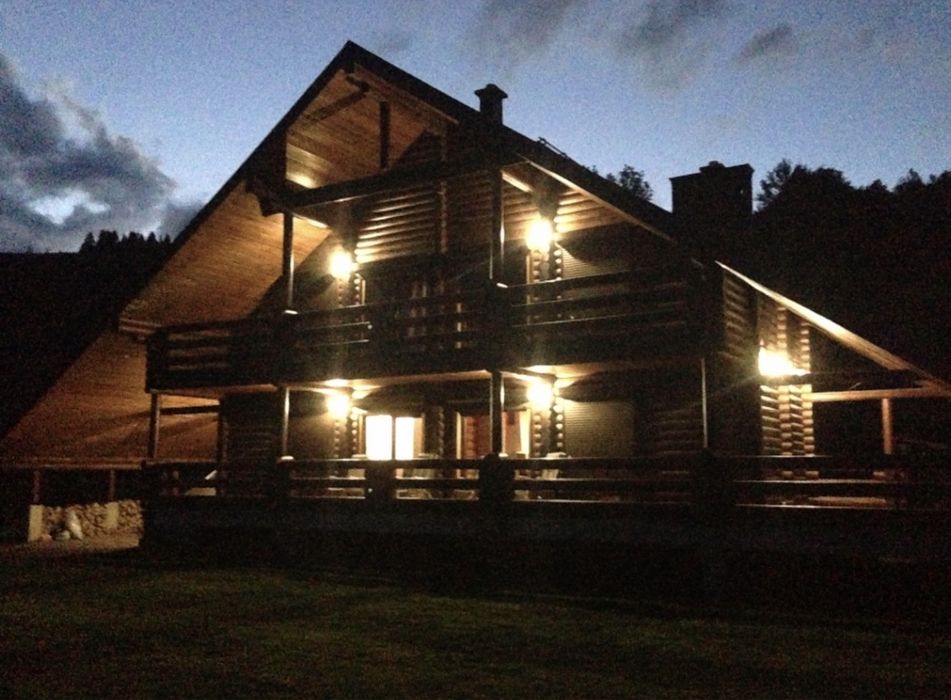 Продаж готового будинку  Еко курорт Ізки