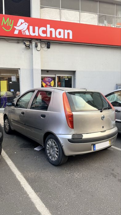 Fiat Punto 1.2 2001516916736730736644