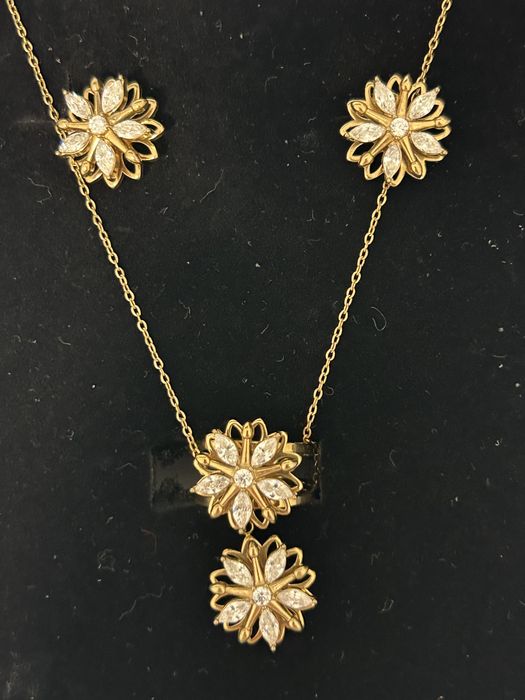 Conjunto em aço novo