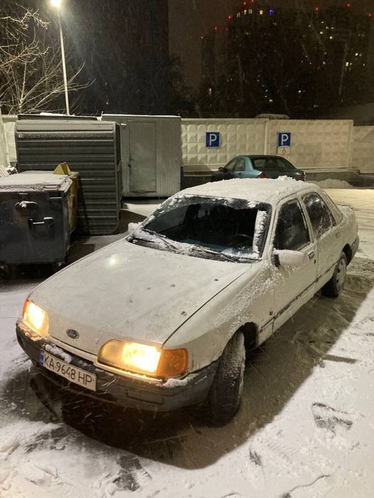 Ford Sierra читайте описание