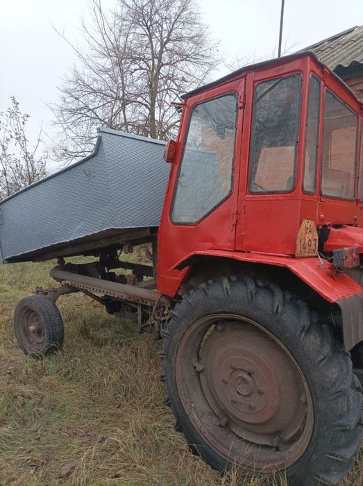 Трактор  ХТЗ Т-16 М