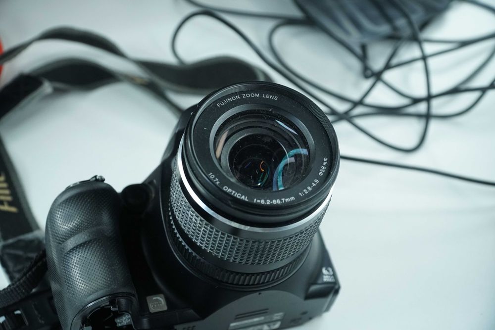 Fujifilm Finepix S6500fd + torba