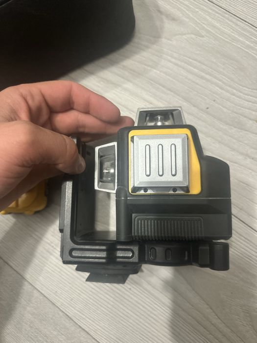 Laser dewalt 089LG