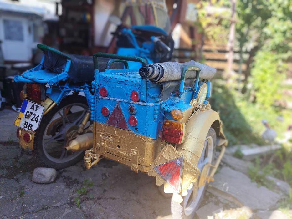 Мотоцикл Дельта з коляскою