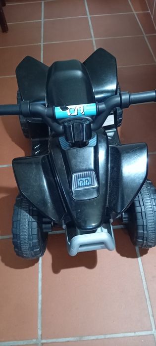 Moto 4 criança a bateria