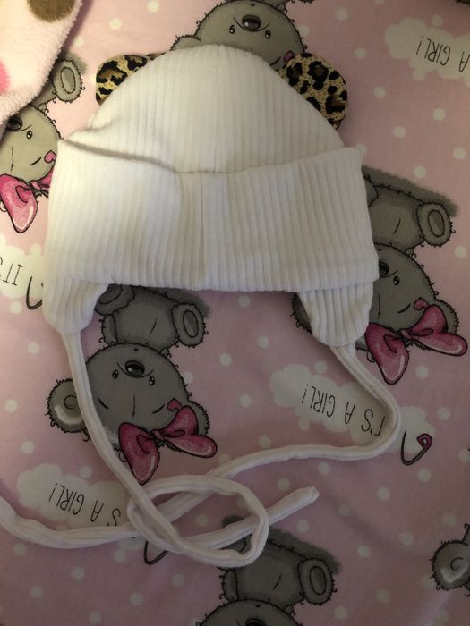 Шапочка для дівчинки