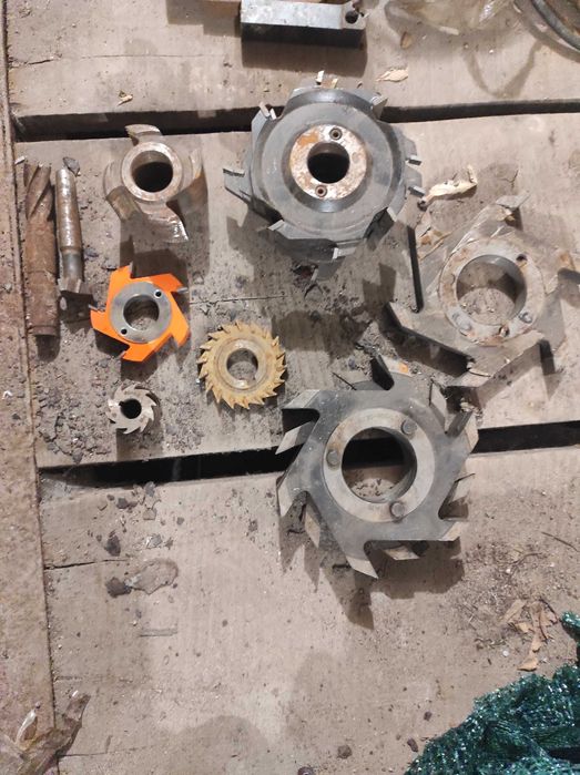 Продам кріплення.