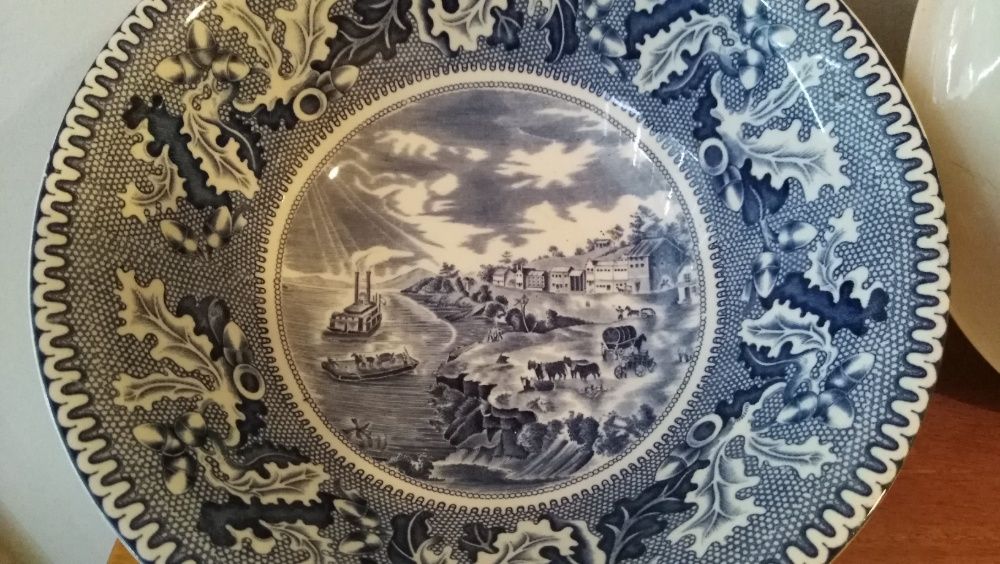 Porcelana inglesa de Johnson Bros "Historic America- Missuri"